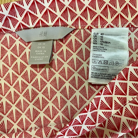 H&M Red Polka dot Wrap Around Skirt. Size 10. - Picture 5 of 5